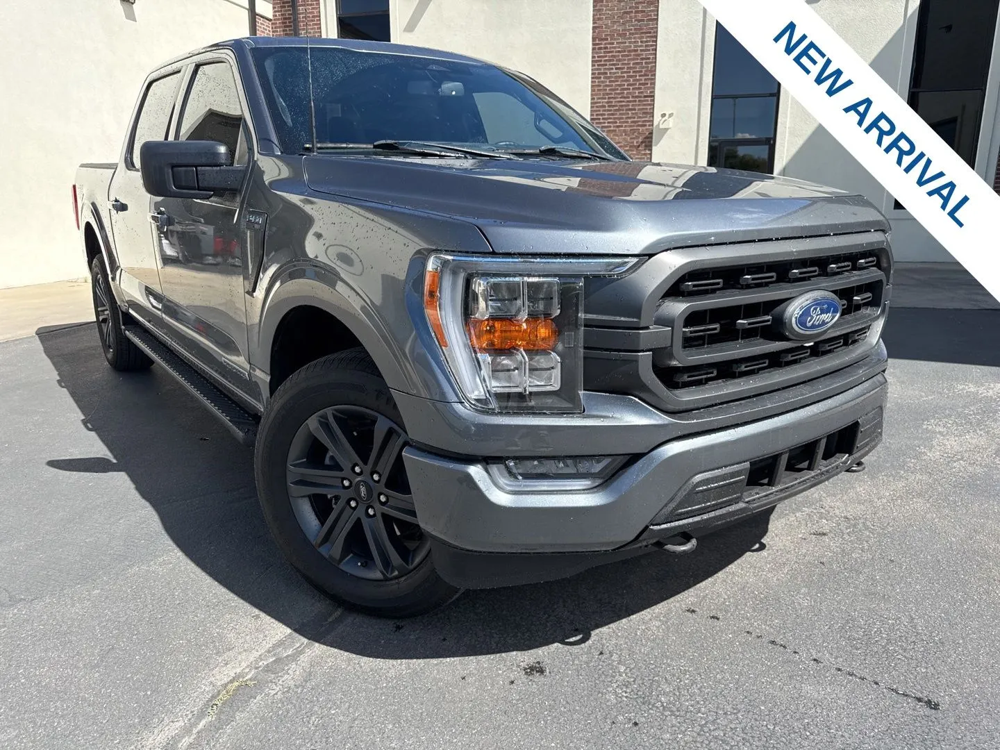 2023 Ford F-150 XLT 4x4 SuperCrew 5-1/2 Box's photo