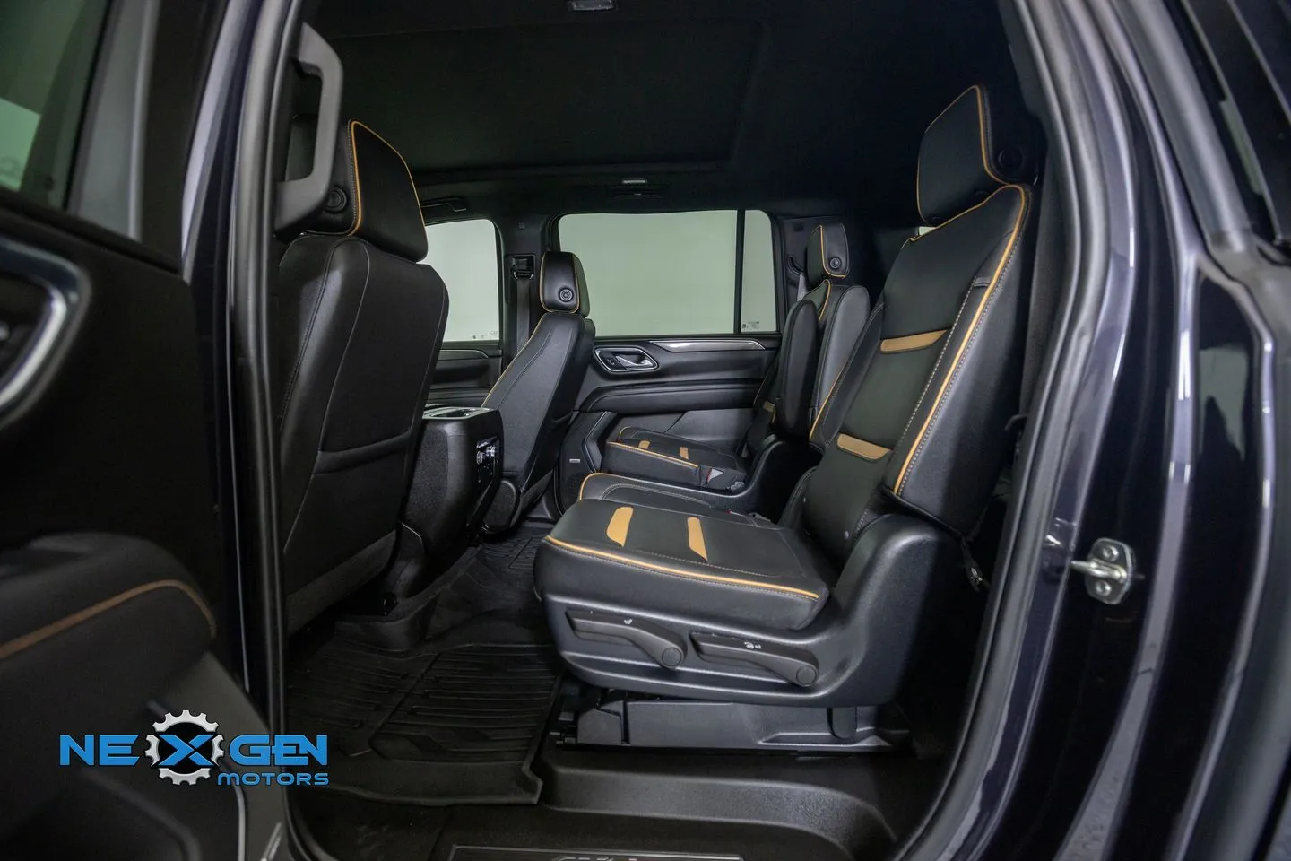 GMC Yukon XL photo 30