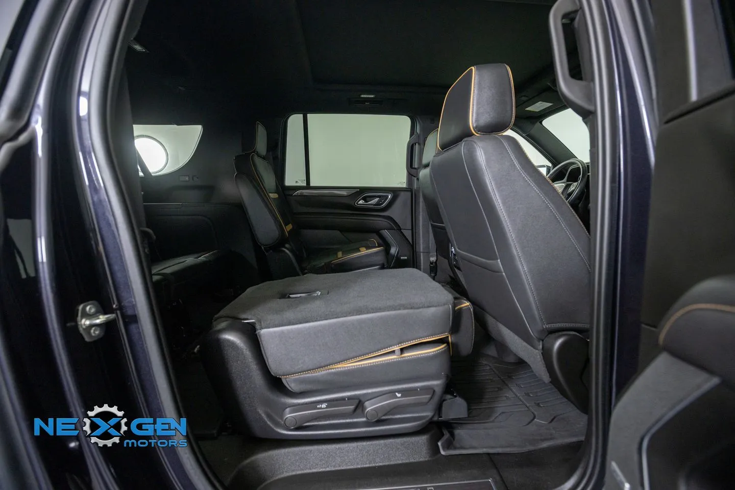 GMC Yukon XL photo 43