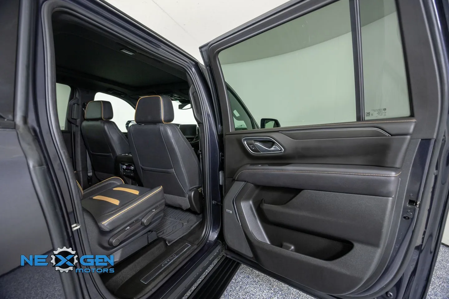 GMC Yukon XL photo 40
