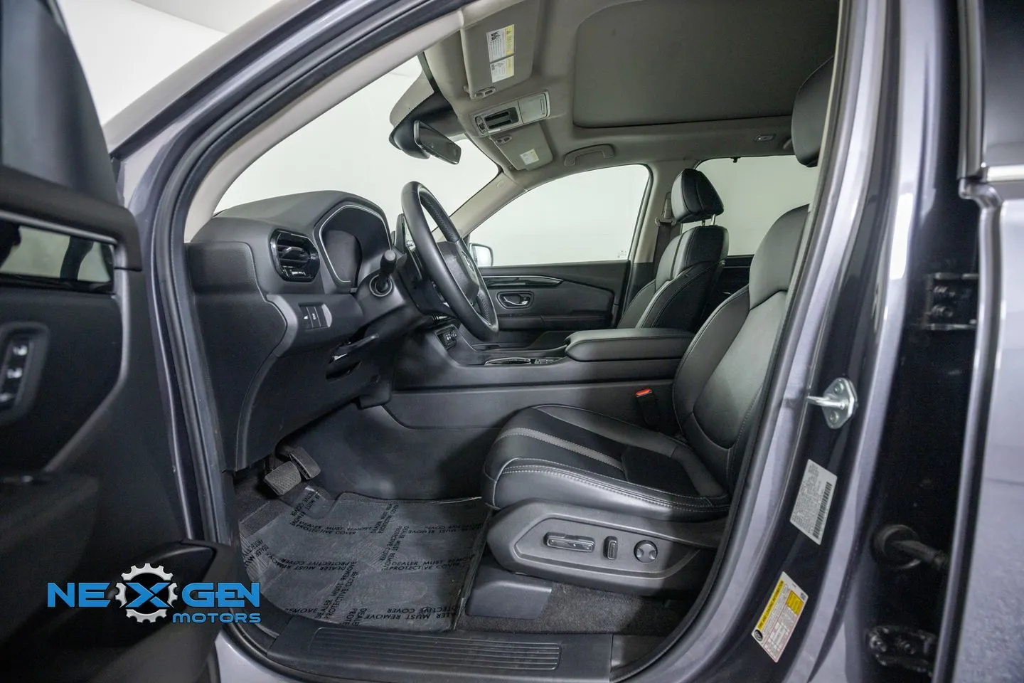 Honda Pilot photo 12