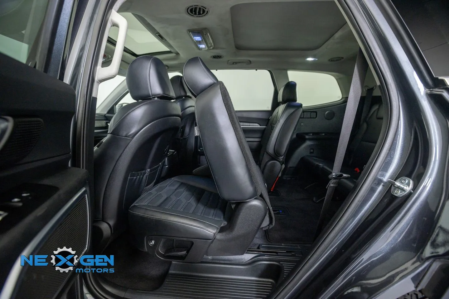 Kia Telluride photo 30