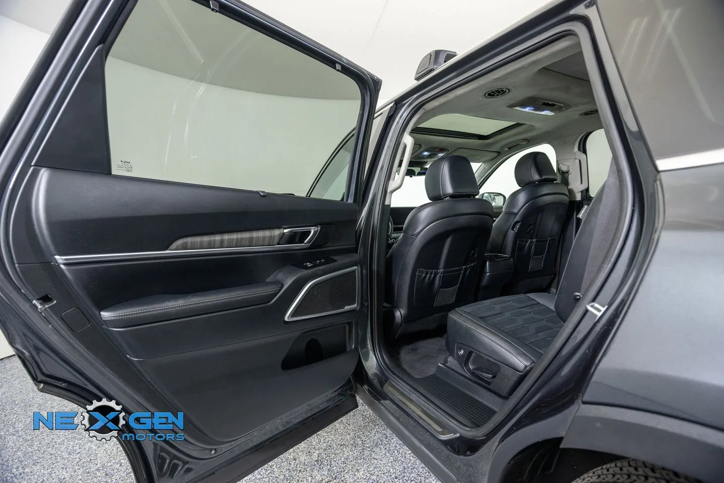 Kia Telluride photo 27