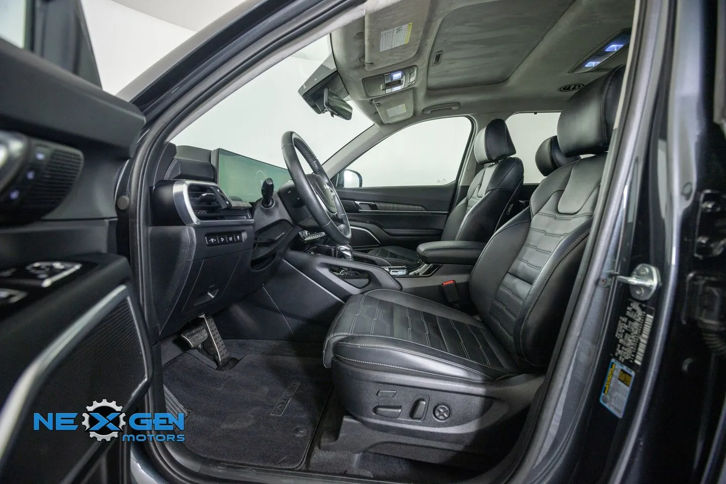 Kia Telluride photo 12