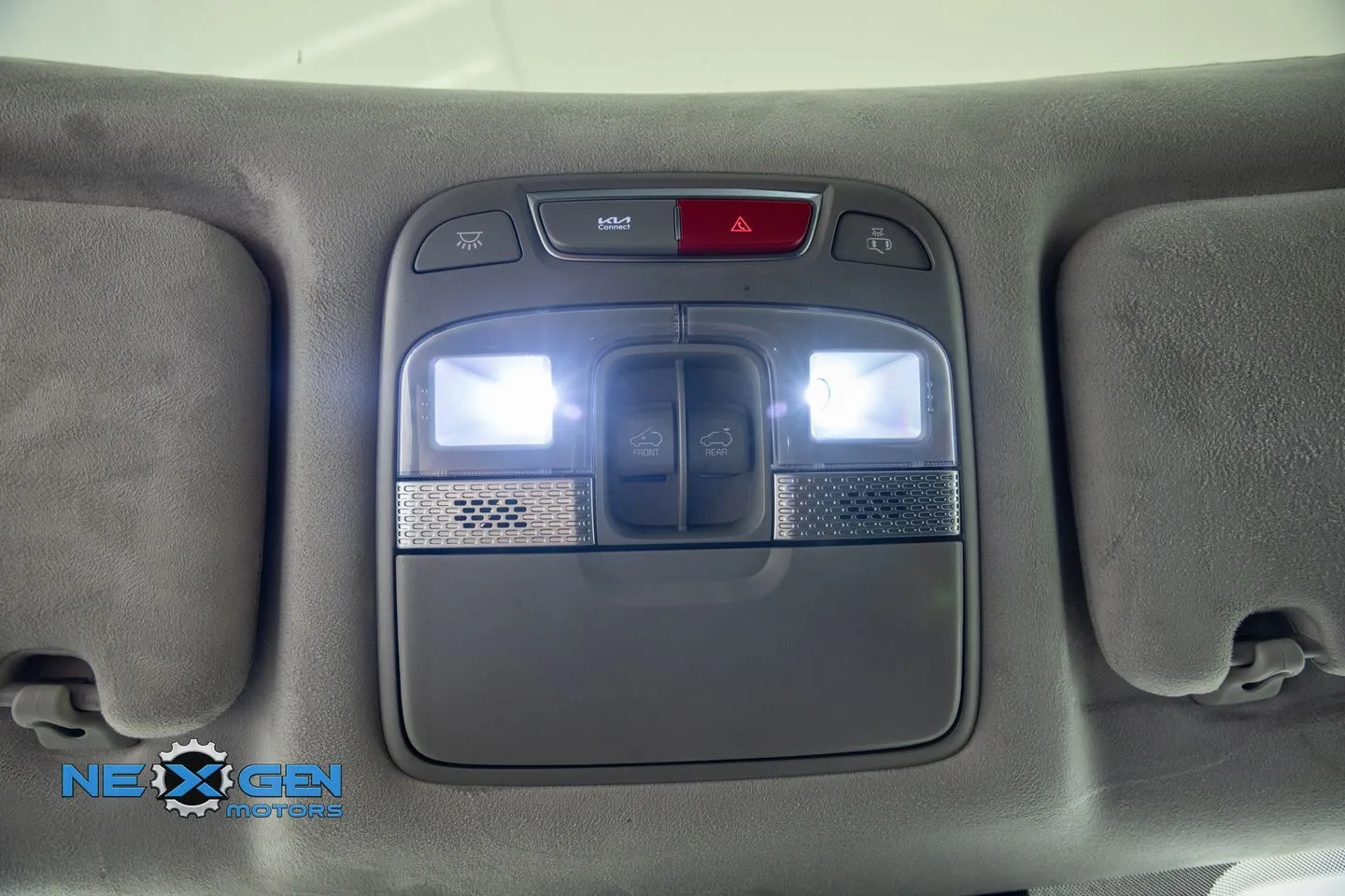 Kia Telluride photo 25