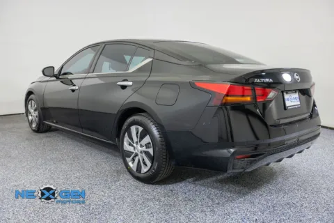 More photos of 2021 Nissan Altima 2.5 S at NeXgen Motors, UT