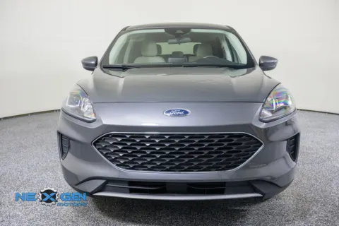 Photos of 2021 Ford Escape SE for sale in Lindon, UT at NeXgen Motors