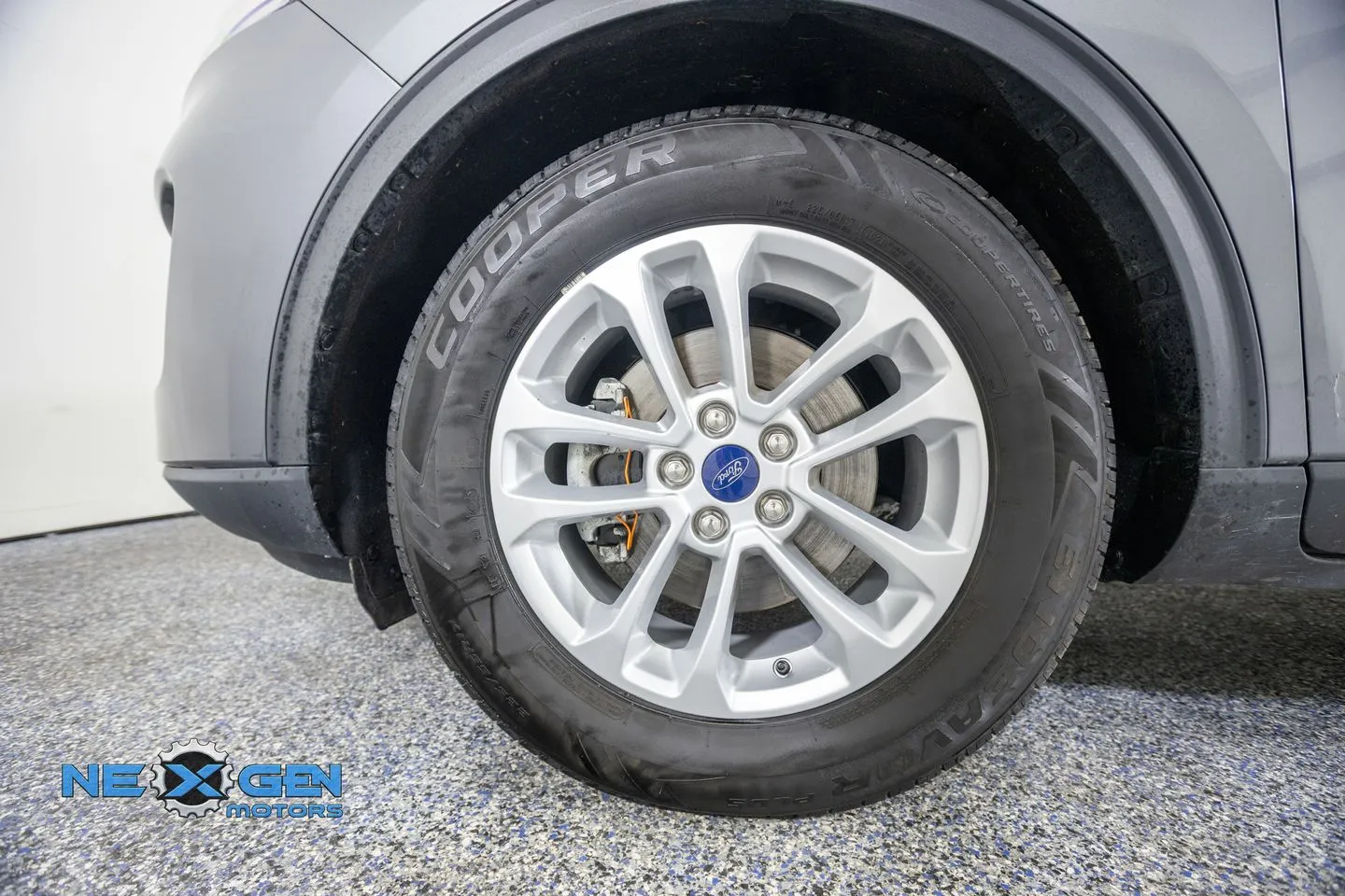 Ford Escape photo 49
