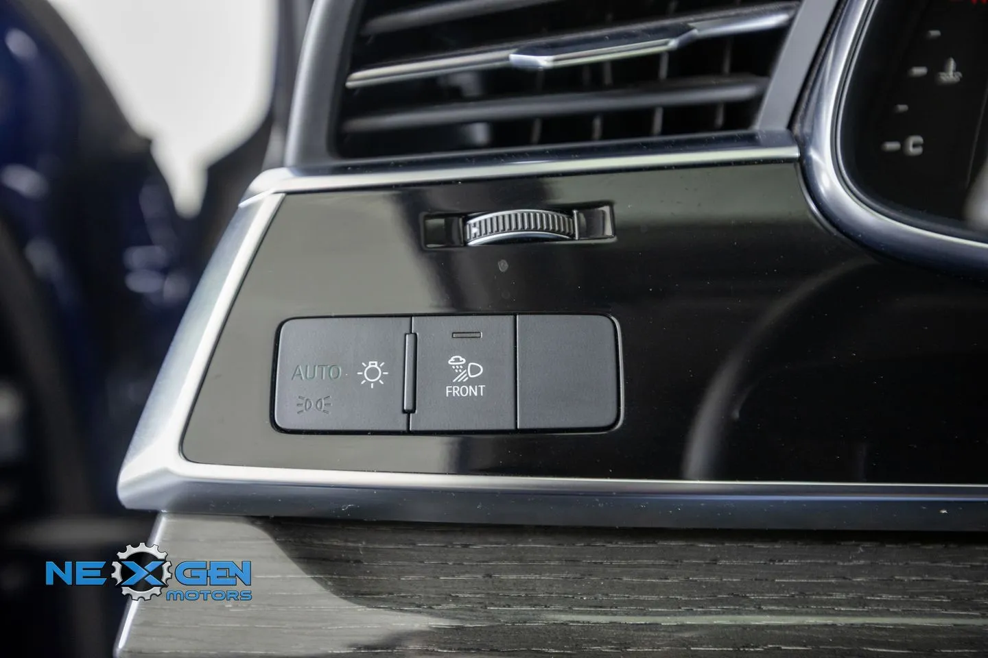 Audi Q7 photo 14