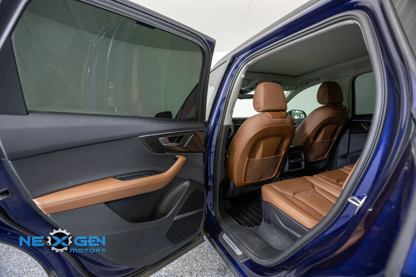 Audi Q7 photo 26