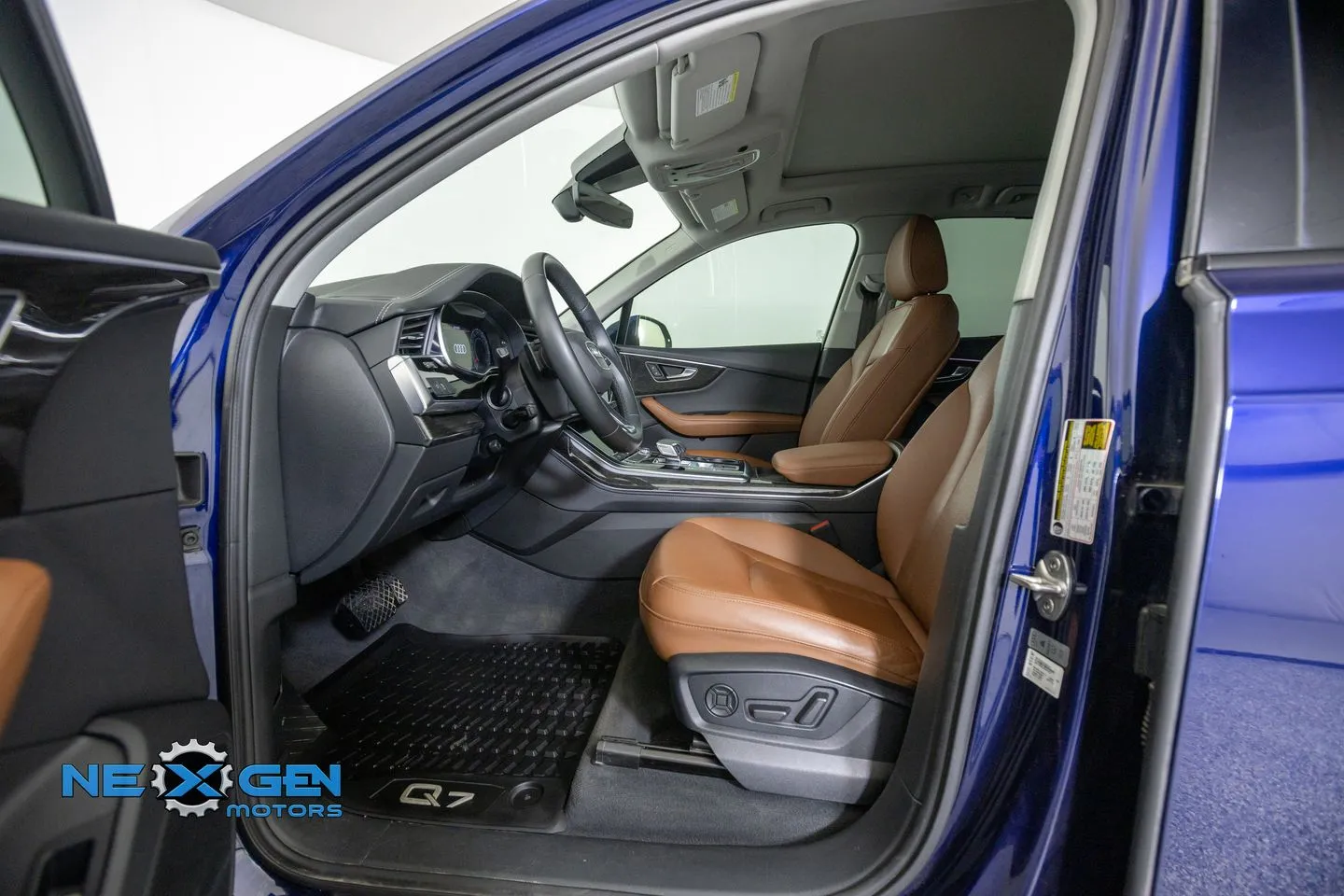 Audi Q7 photo 12