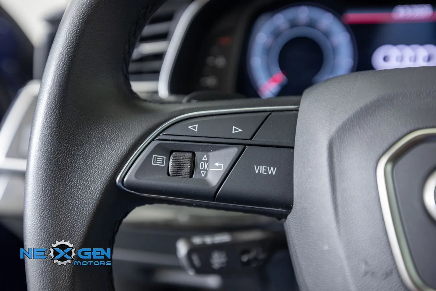 Audi Q7 photo 15