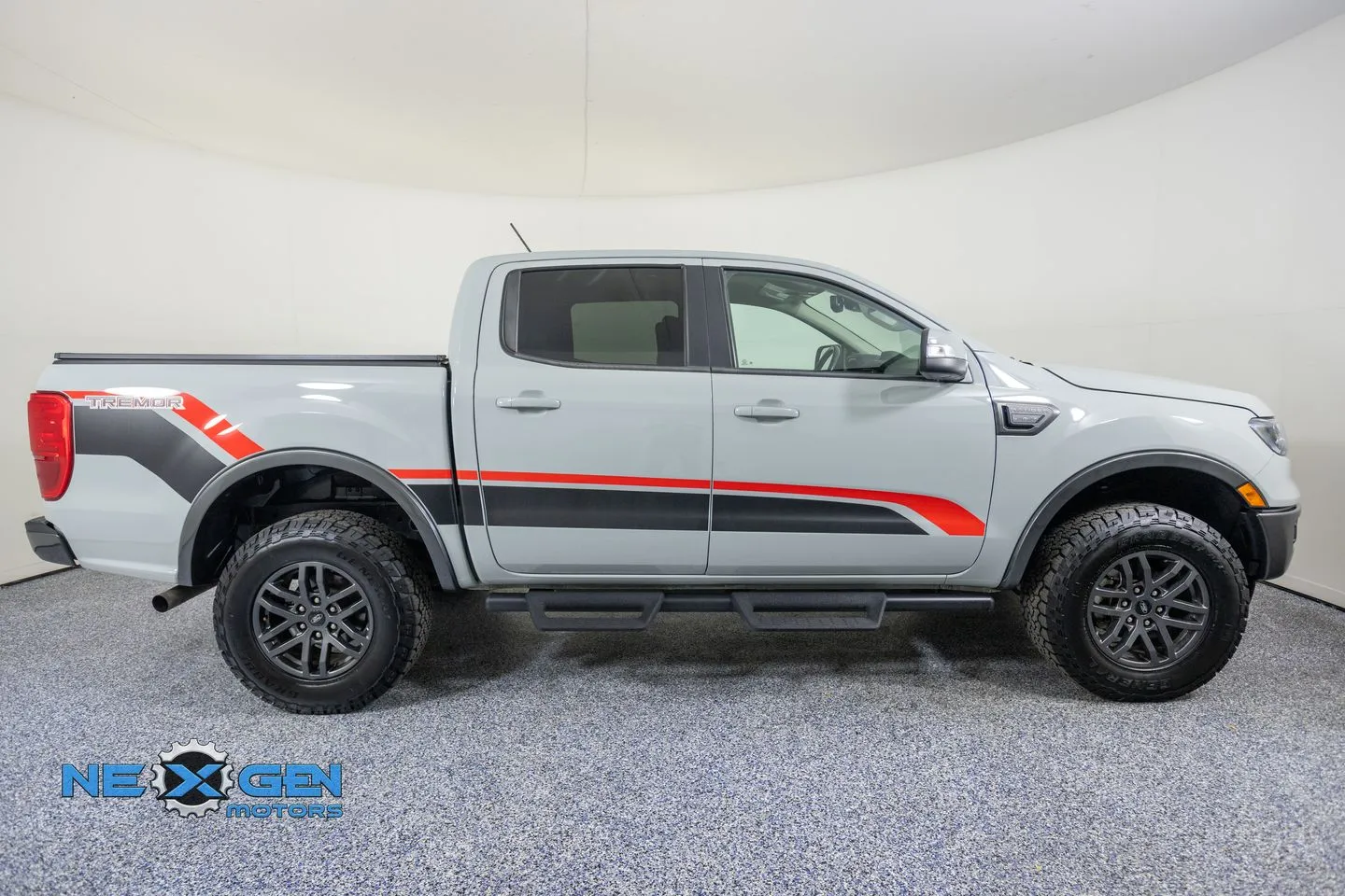Ford Ranger photo 9