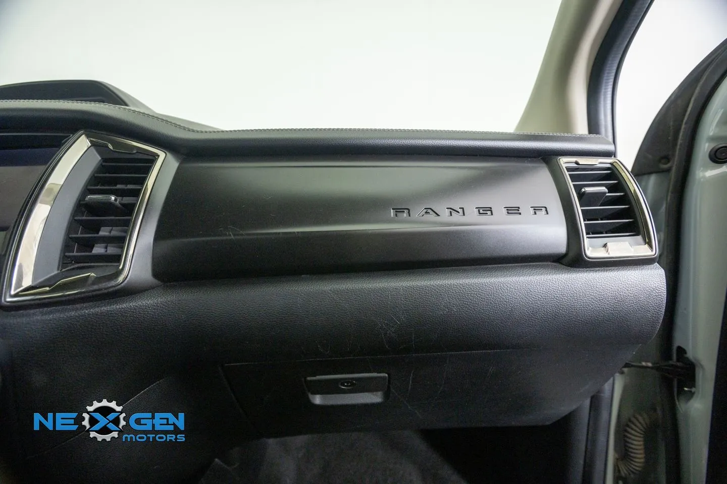 Ford Ranger photo 46