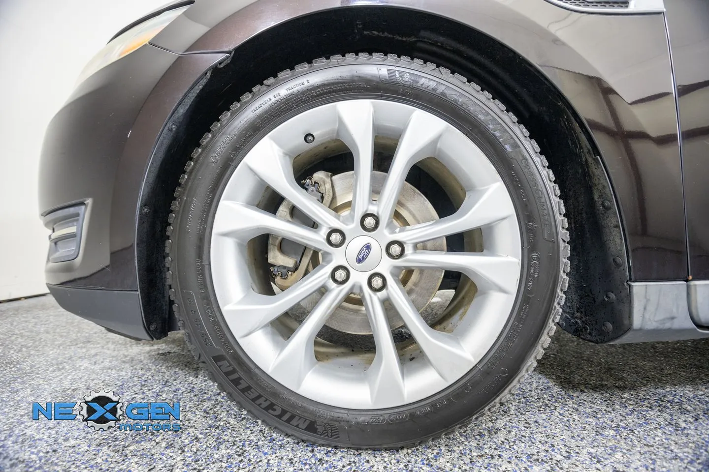 Ford Taurus photo 47