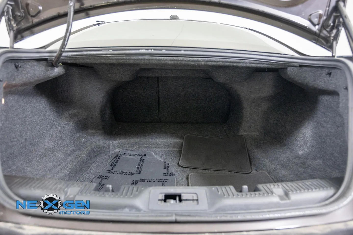 Ford Taurus photo 33