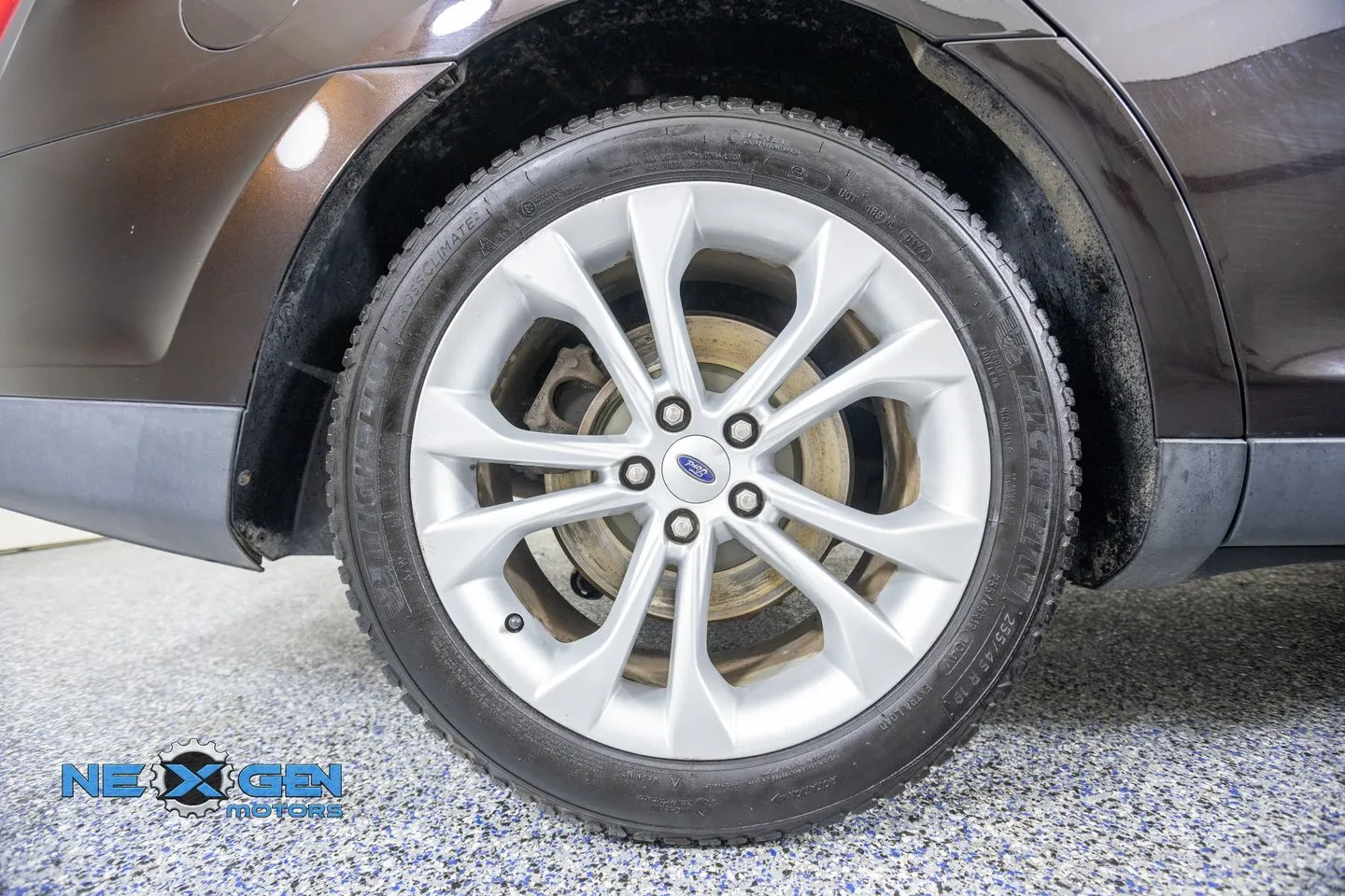 Ford Taurus photo 45