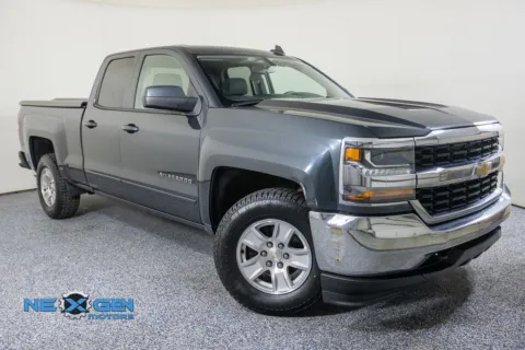 Gray 2018 Chevrolet Silverado 1500 LT for sale in Lindon, UT