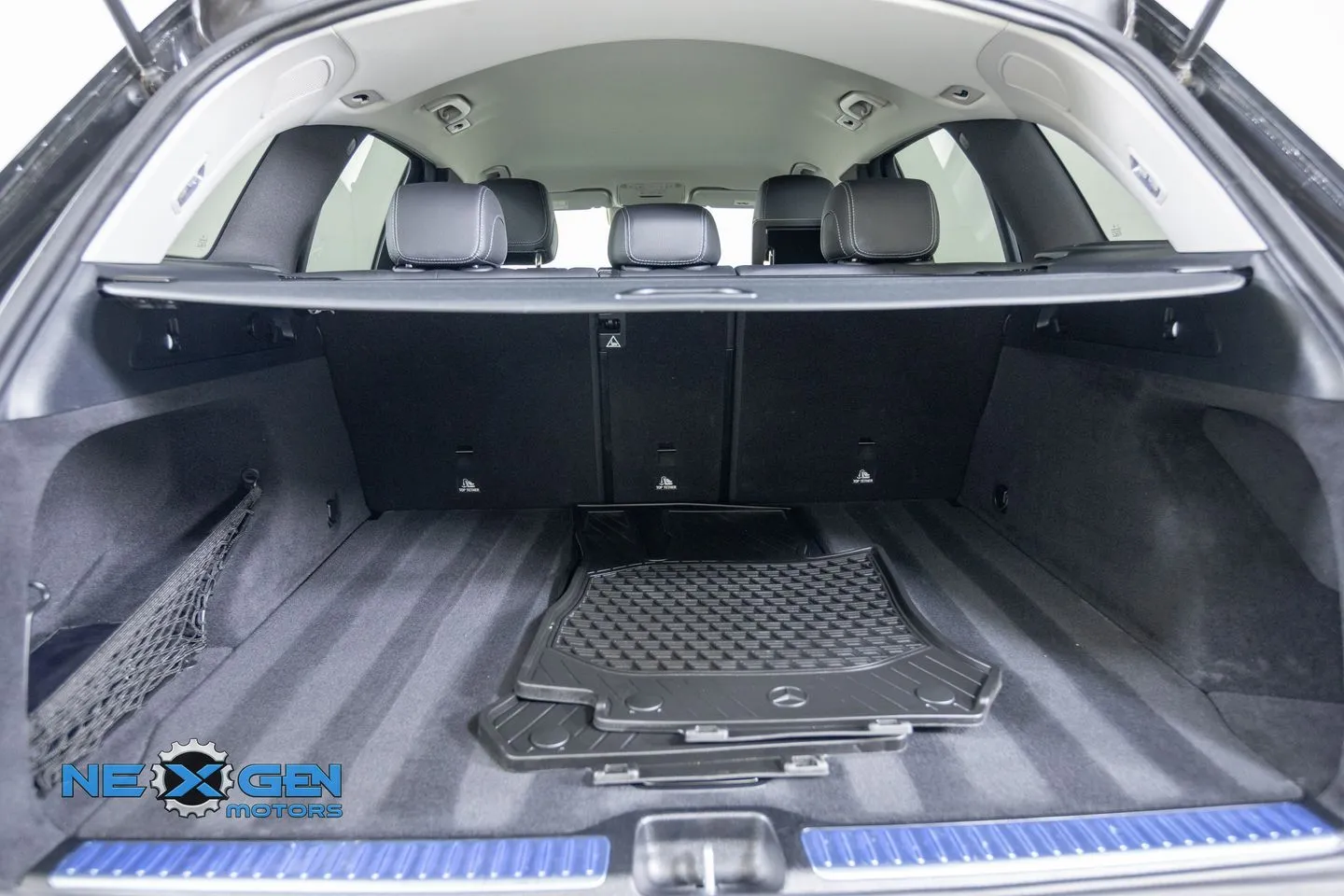 Mercedes-Benz GLC photo 34