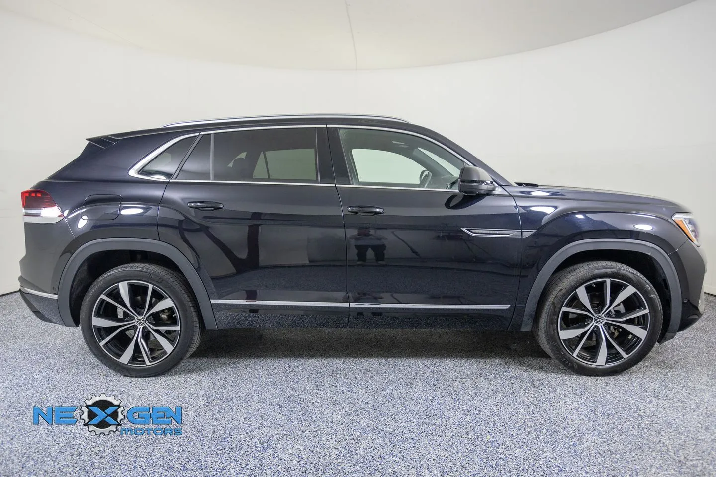 Volkswagen Atlas Cross Sport photo 9