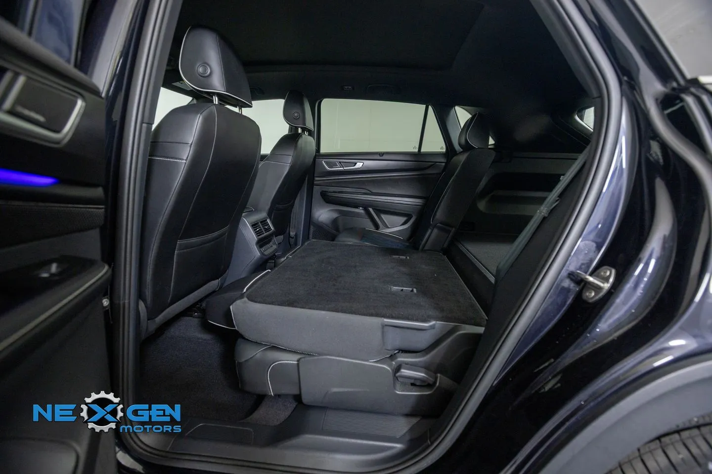Volkswagen Atlas Cross Sport photo 30