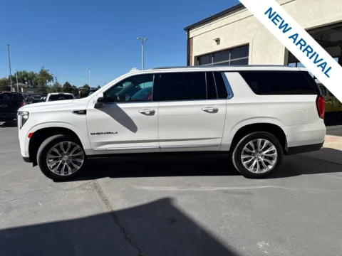 More photos of 2023 GMC Yukon XL Denali at NeXgen Motors, UT