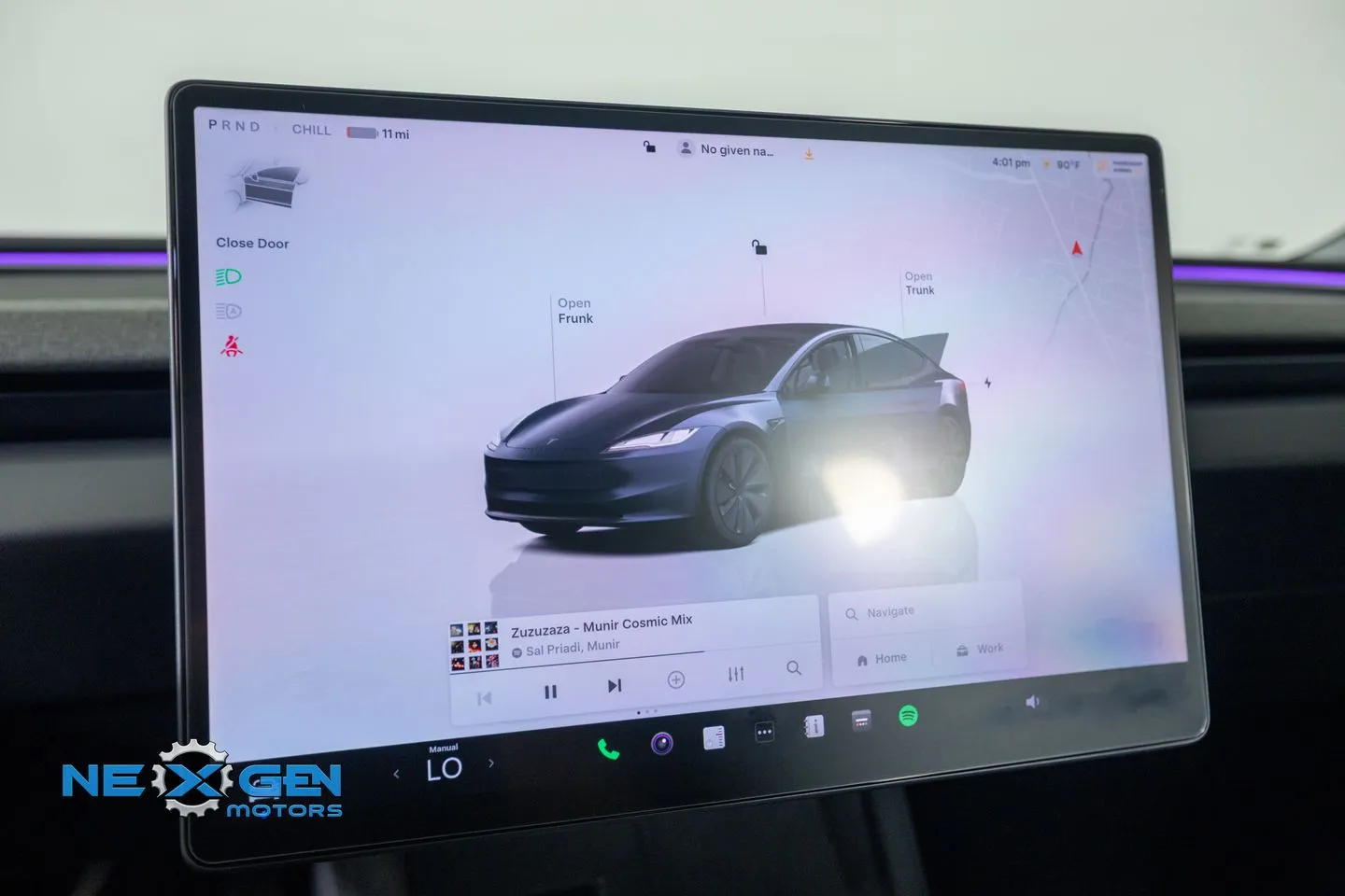 Tesla Model 3 photo 15
