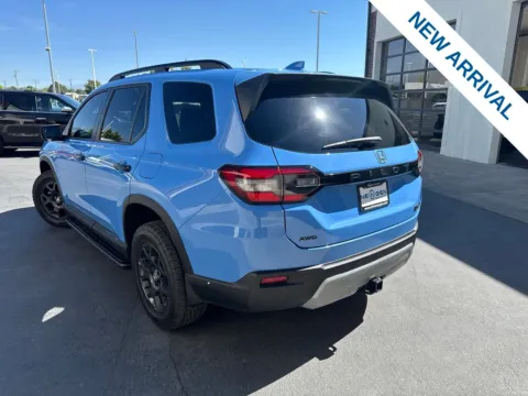 More photos of 2025 Honda Pilot TrailSport at NeXgen Motors, UT