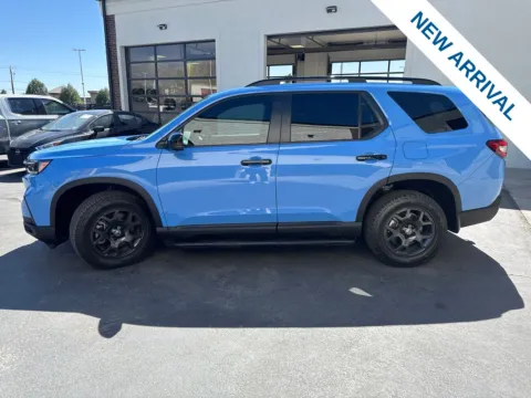 More photos of 2025 Honda Pilot TrailSport at NeXgen Motors, UT