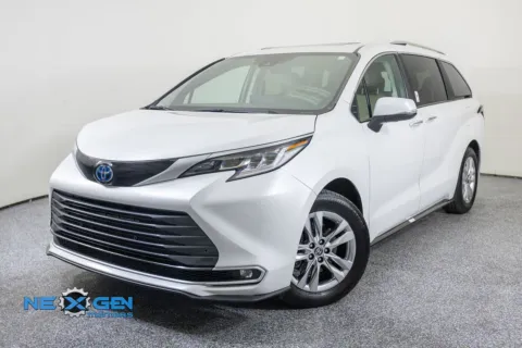 Another view of 2024 Toyota Sienna Limited for sale in Lindon, UT at NeXgen Motors