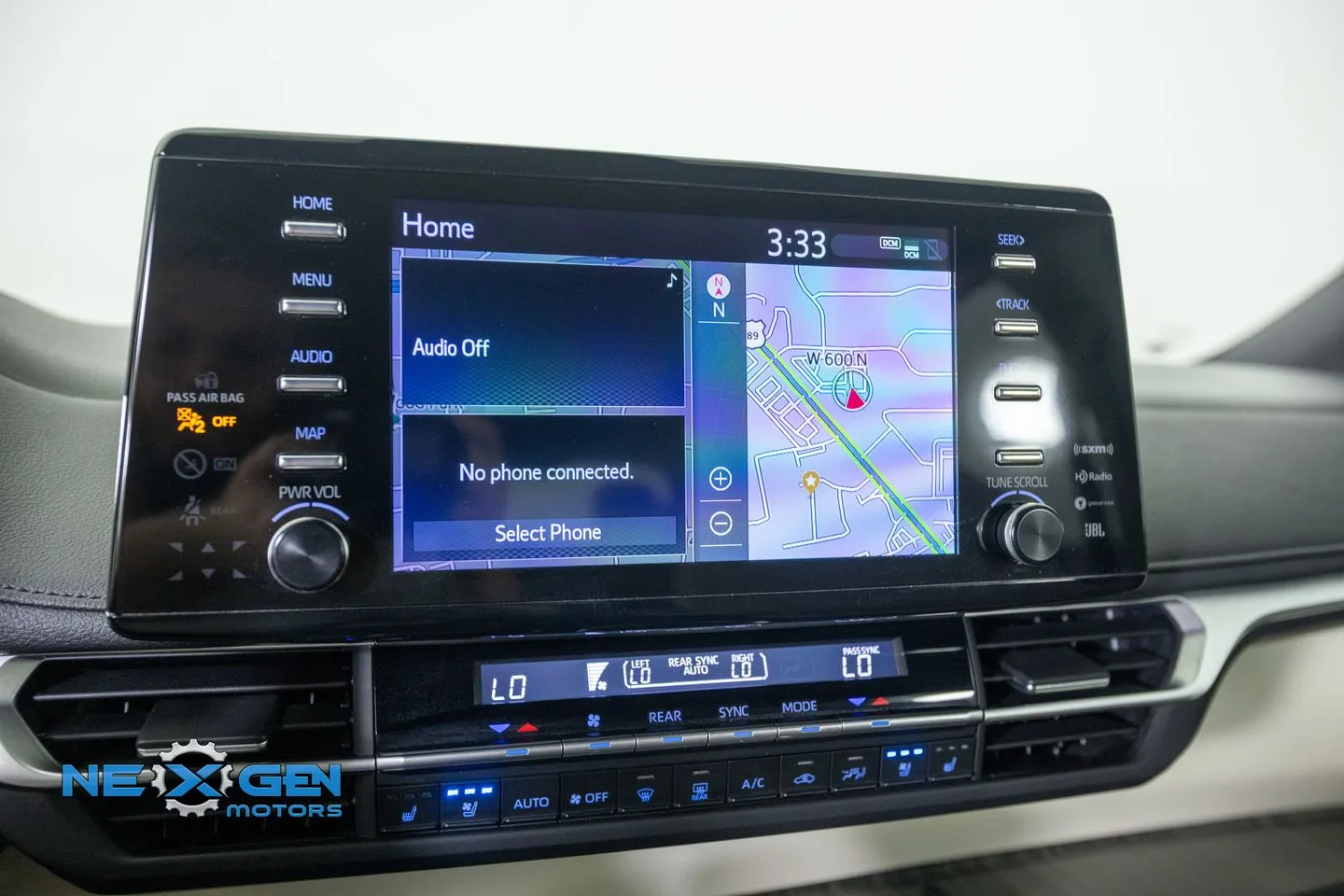 Toyota Sienna photo 18