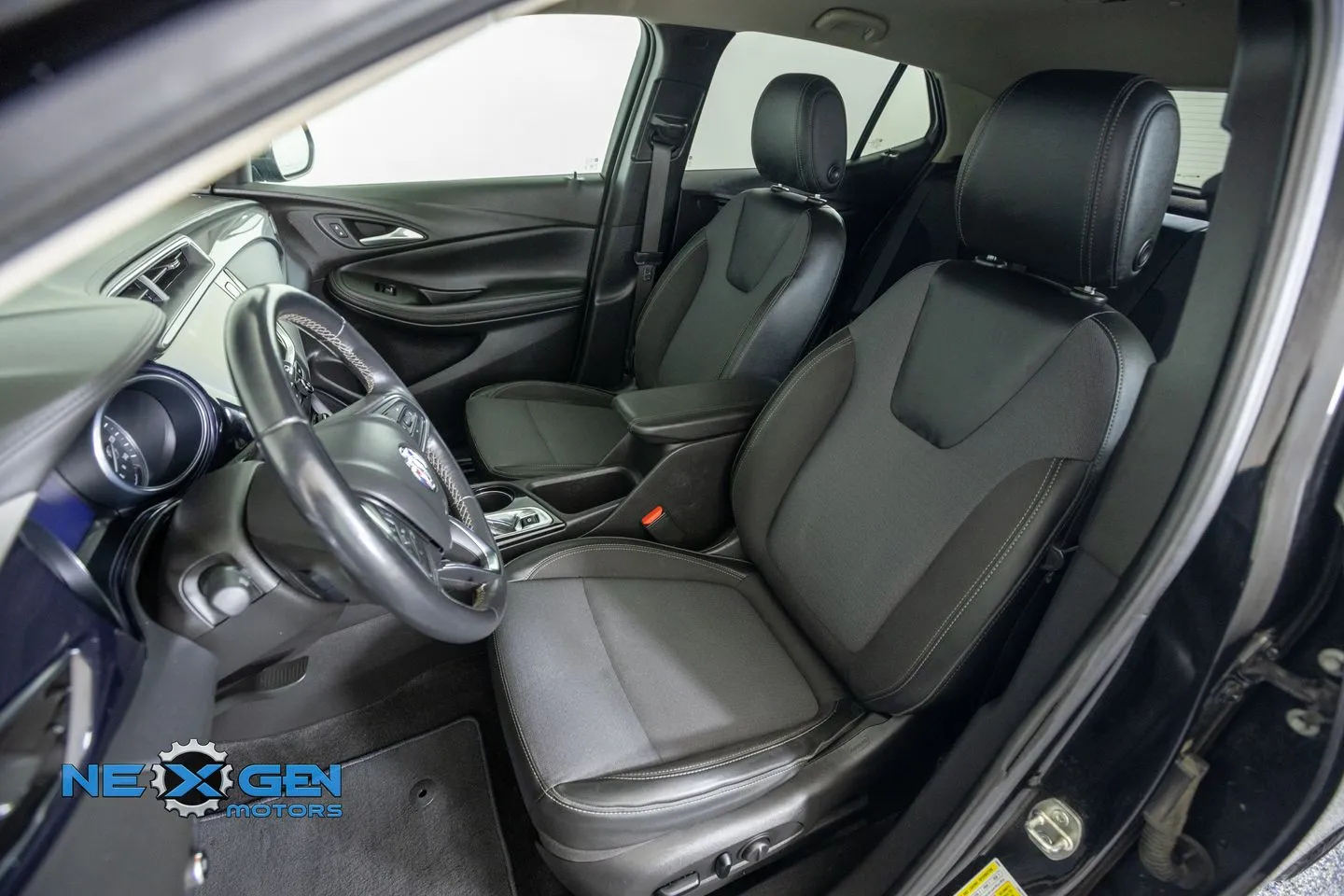 Buick Encore GX photo 25