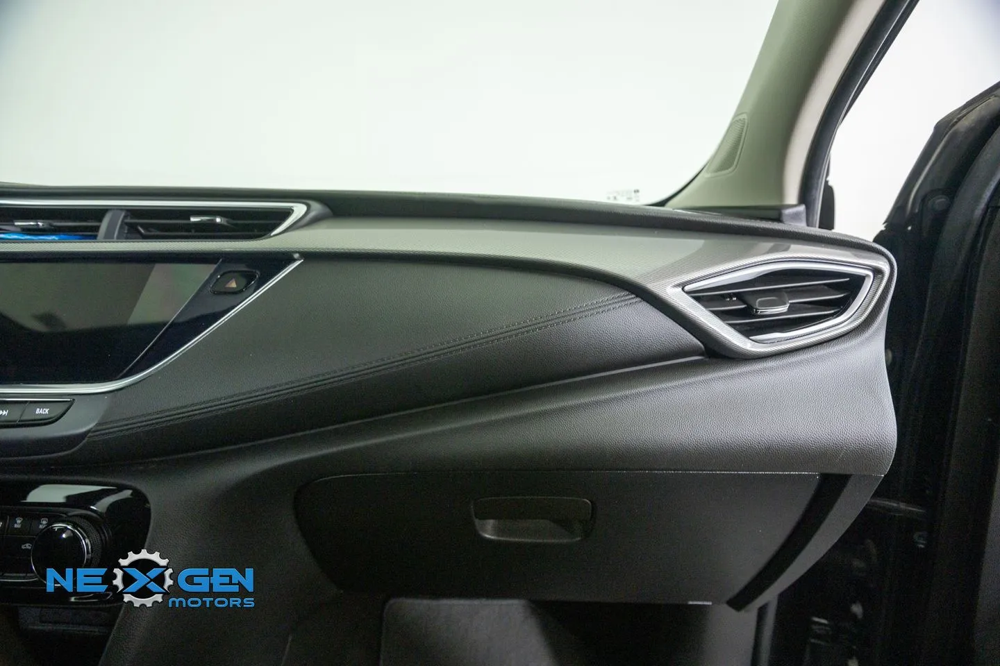 Buick Encore GX photo 42