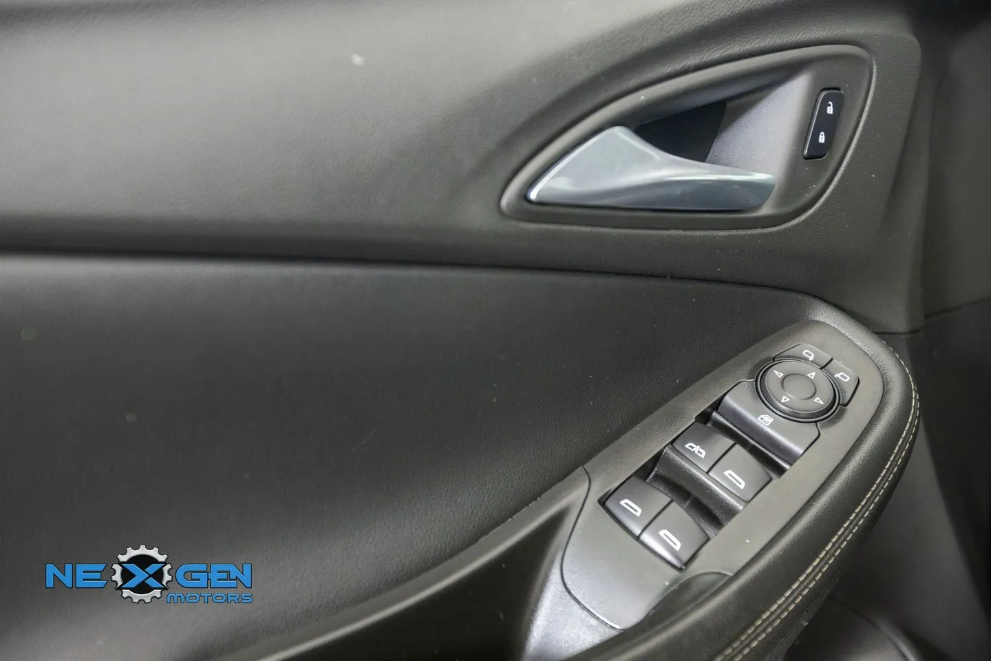 Buick Encore GX photo 13