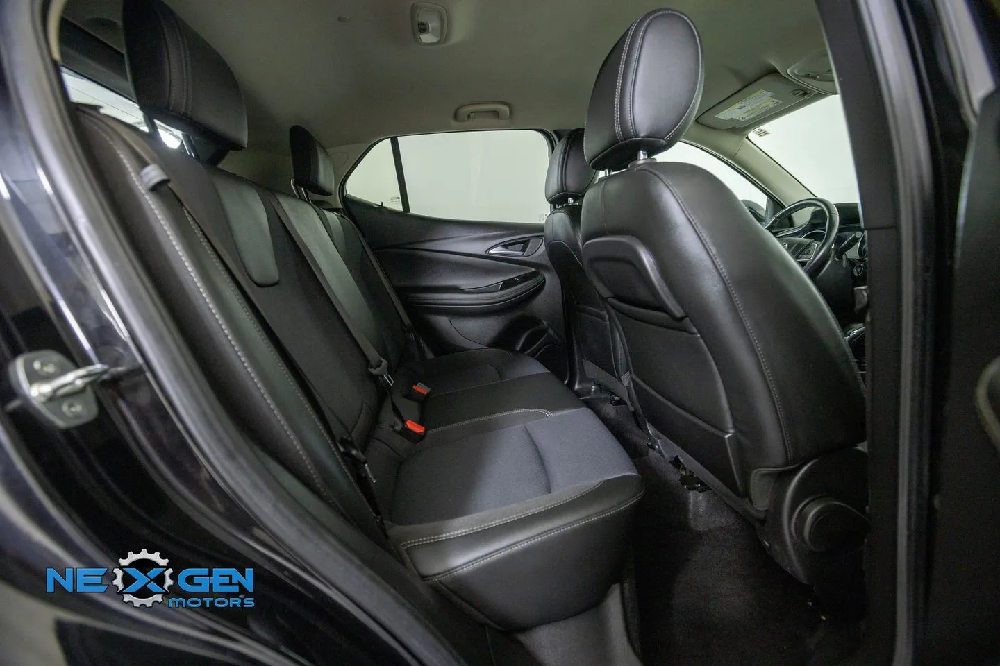 Buick Encore GX photo 36