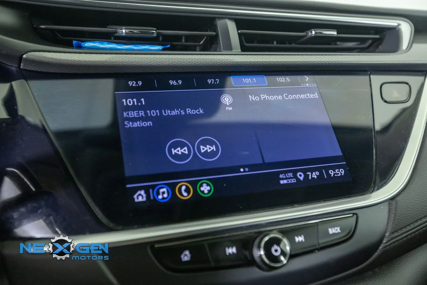 Buick Encore GX photo 19