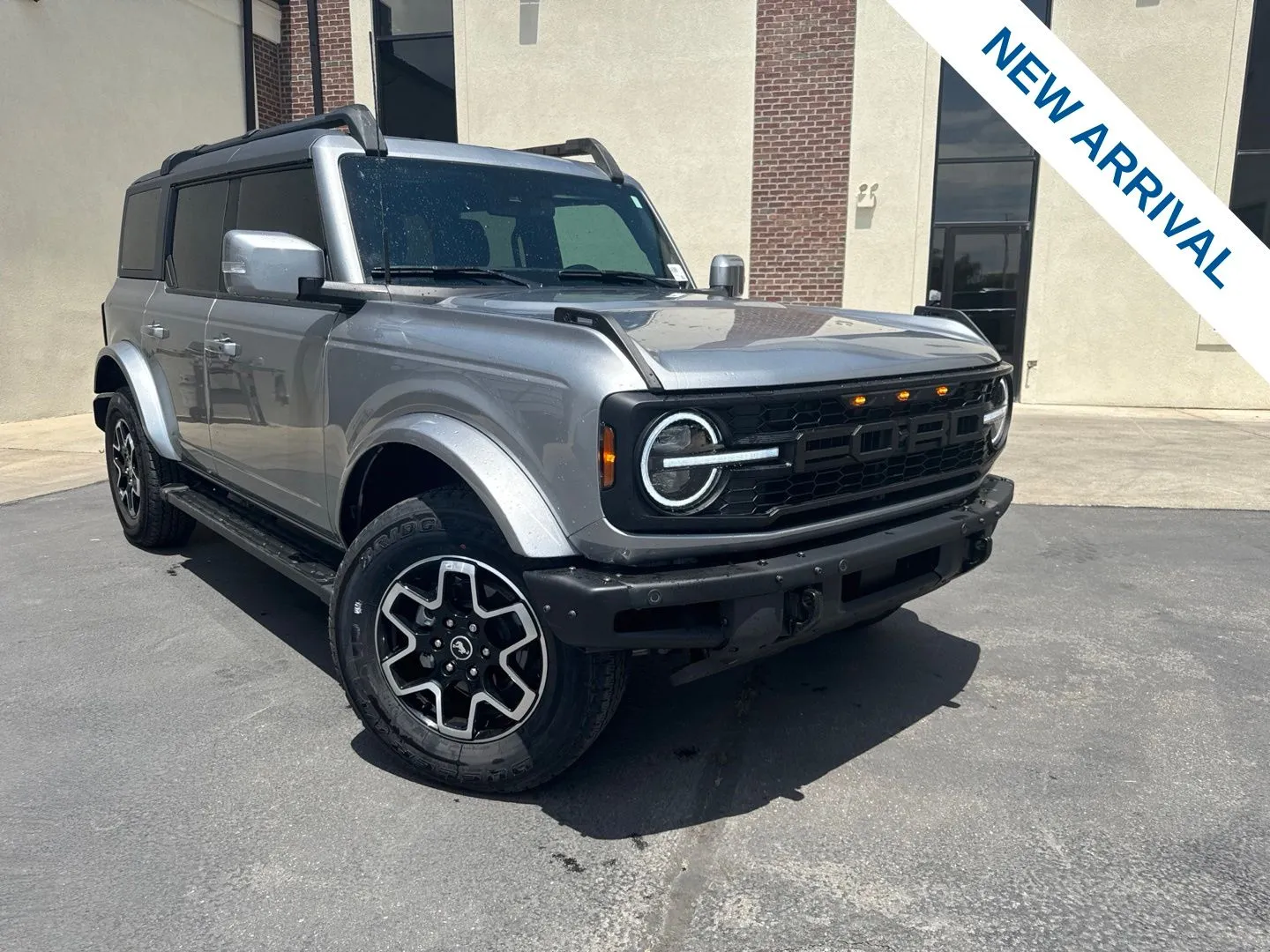 Silver 2024 Ford Bronco Outer Banks for sale in Lindon, UT
