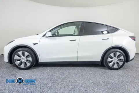 More photos of 2022 Tesla Model Y Long Range at NeXgen Motors, UT