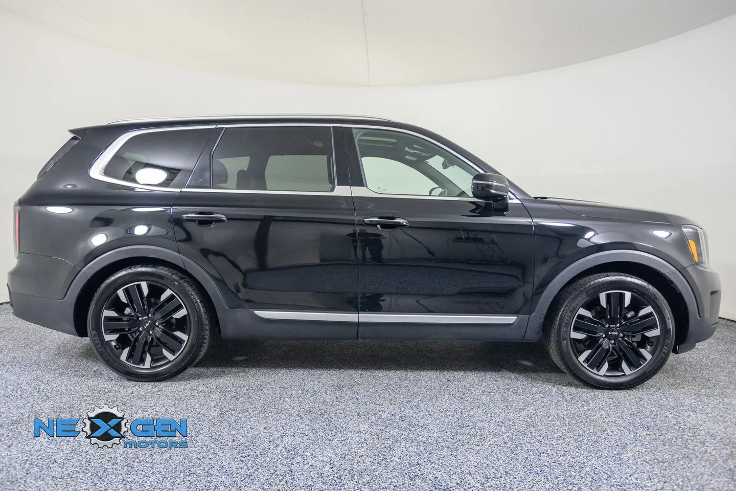 Kia Telluride photo 9