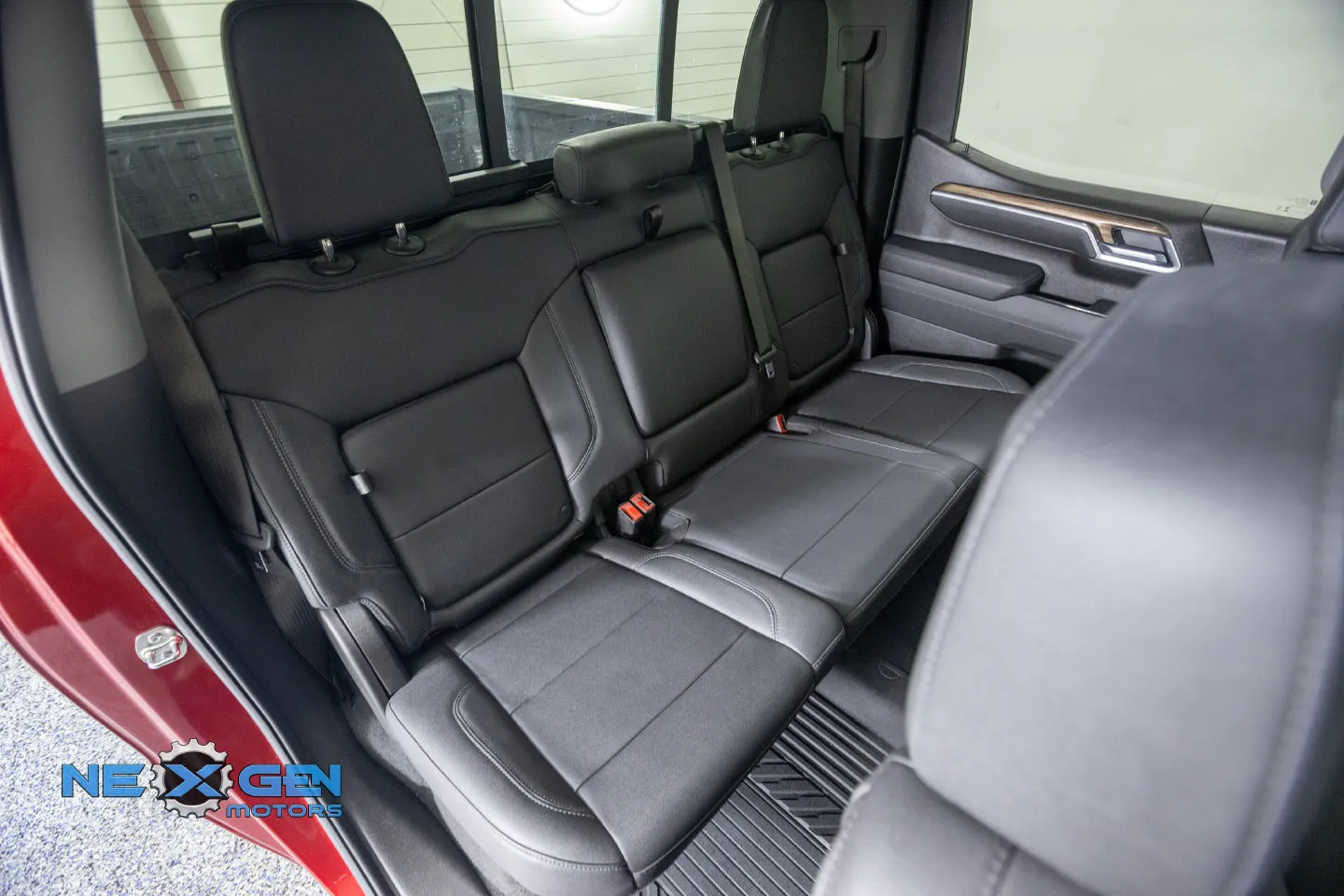 Chevrolet Silverado photo 41
