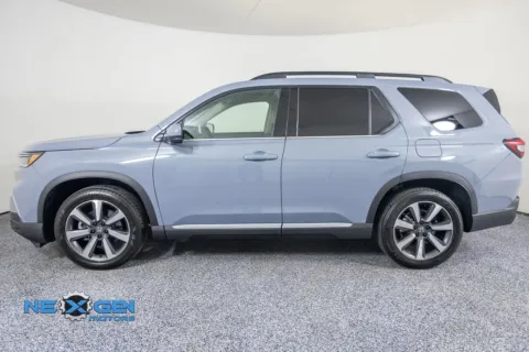 More photos of 2025 Honda Pilot Elite at NeXgen Motors, UT