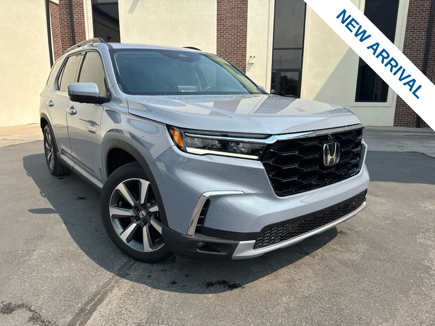 2025 Honda Pilot Elite AWD's photo