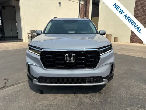Photos of 2025 Honda Pilot Elite for sale in Lindon, UT at NeXgen Motors