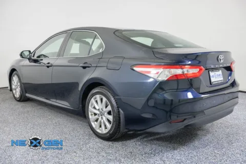 More photos of 2018 Toyota Camry LE at NeXgen Motors, UT