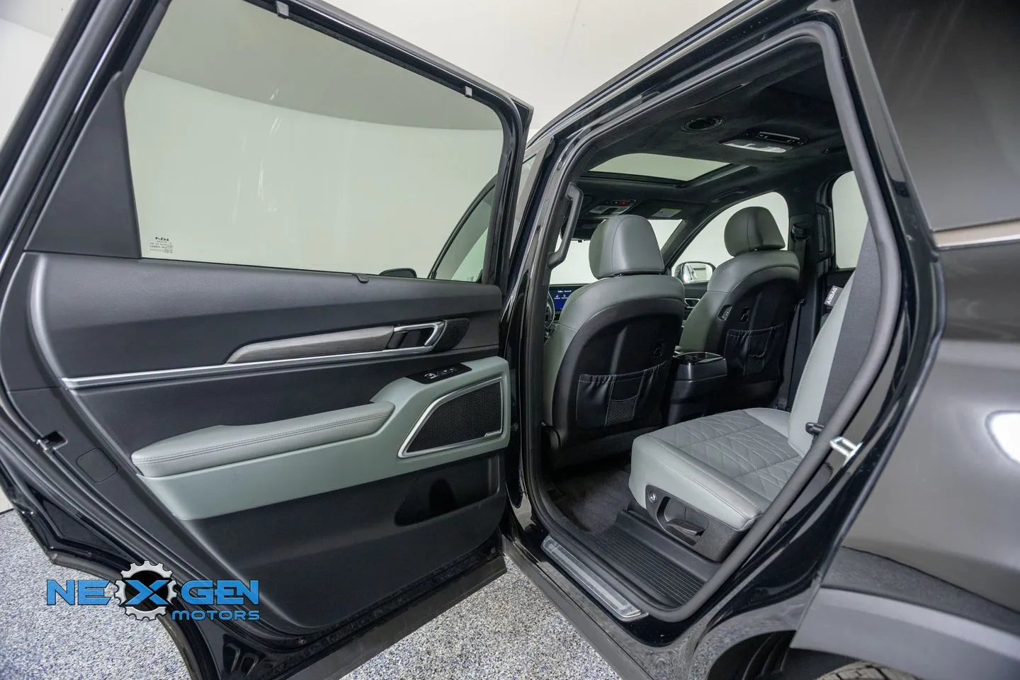Kia Telluride photo 27