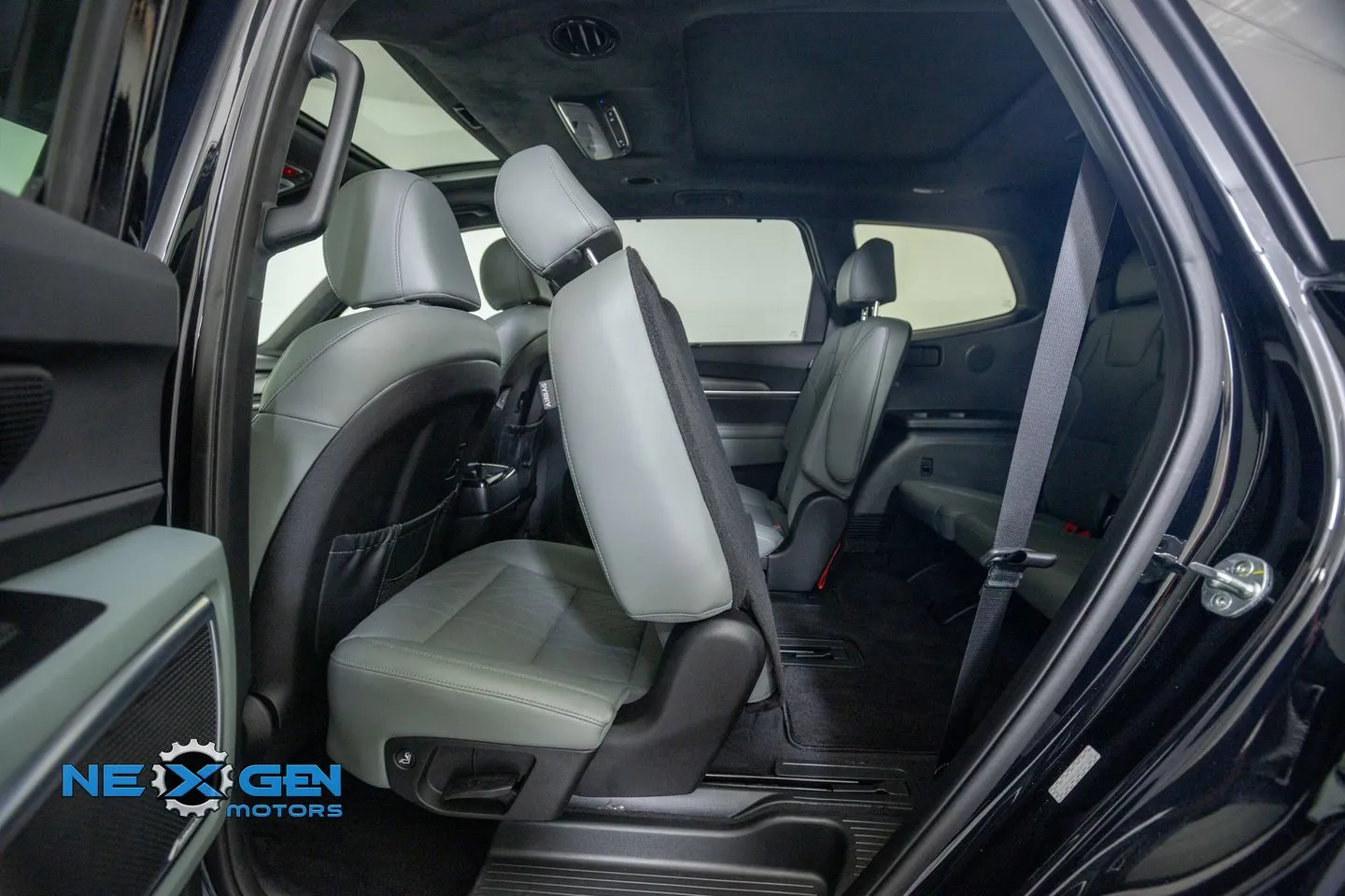 Kia Telluride photo 30