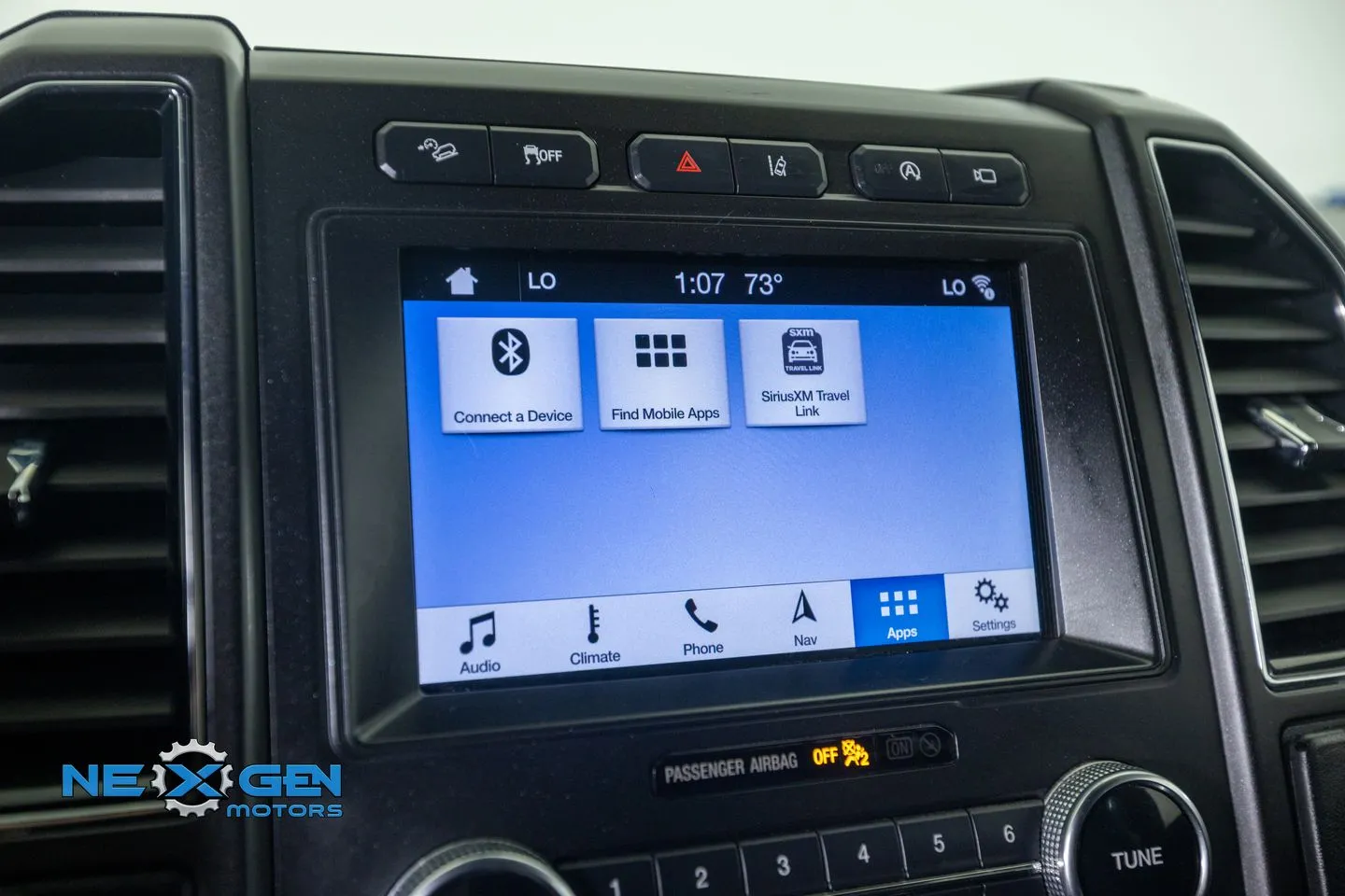 Ford Expedition photo 22