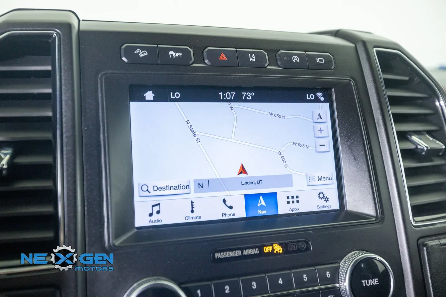 Ford Expedition photo 21