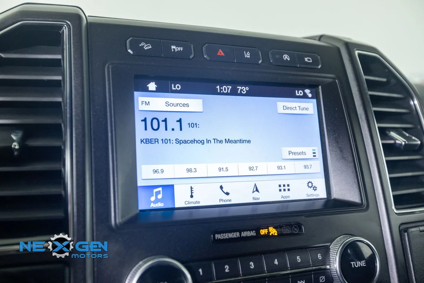 Ford Expedition photo 20