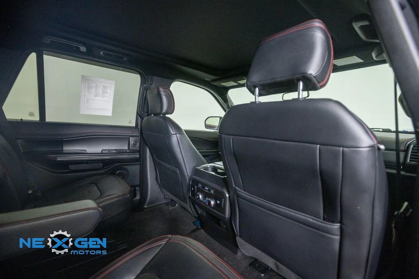 Ford Expedition photo 44